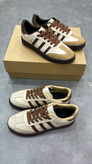 ونس ADIDAS کرم نسکافهای | استایل روزمره و اسپرت